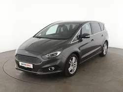 Grau Gebraucht 2016 Ford S-MAX Titanium Van / Kleinbus | 18.950 € (Etwas zu teuer)