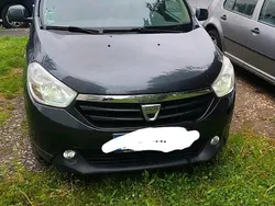 Braun Gebraucht 2012 Dacia Lodgy Van / Kleinbus | 3.500 €