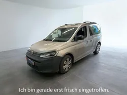 Beige Gebraucht 2021 VW Caddy California Van / Kleinbus | 31.831 € (Fairer Preis)