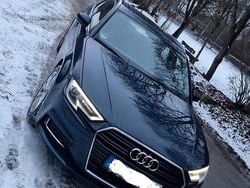 Blau Gebraucht 2017 Audi A3 Design Kombi | 16.200 € (Fairer Preis)