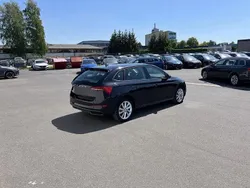 Schwarz Gebraucht 2020 Skoda Scala Style Kleinwagen | 16.689 € (Etwas zu teuer)