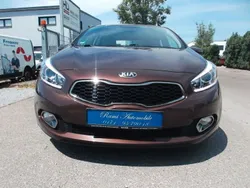 Braun Gebraucht 2012 Kia Ceed Vision Limousine | 4.700 € (Fairer Preis)
