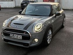 Grau Gebraucht 2019 Mini Cooper S Kleinwagen | 19.700 € (Fairer Preis)