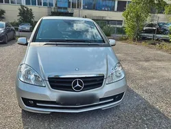 Silber Gebraucht 2009 Mercedes A180 Kleinwagen | 4.950 € (Fairer Preis)