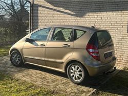Gold Gebraucht 2008 Mercedes A170 Kleinwagen | 4.500 € (Fairer Preis)