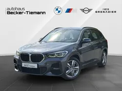Mineralgrau Gebraucht 2022 BMW X1 M Sport SUV | 27.866 € (Fairer Preis)