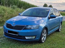 Blau Gebraucht 2013 Skoda Rapid Elegance Limousine | 6.500 € (Fairer Preis)