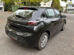 Schwarz Gebraucht 2022 Peugeot 208 Kleinwagen | 7.081 € (Superpreis)