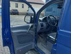 Blau Gebraucht 2007 Mercedes Vito Van / Kleinbus | 3.000 € (Guter Preis)