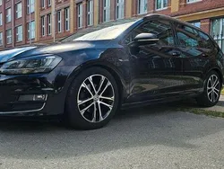 Schwarz Gebraucht 2015 VW Golf VII LOUNGE Kombi | 7.599 € (Superpreis)