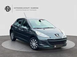 Grau Gebraucht 2011 Peugeot 207 Tendance Limousine | 4.884 € (Teuer)