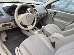 Grau Gebraucht 2007 Renault Mégane II Kleinwagen | 2.680 €