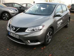 Grau metallic Gebraucht 2017 Nissan Pulsar Acenta Limousine | 15.690 €