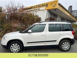 Weiß Gebraucht 2012 Skoda Yeti Plus Edition SUV | 4.900 €