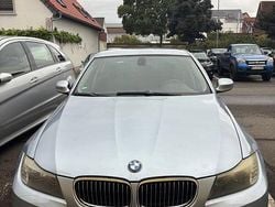 Blau Gebraucht 2008 BMW 318 Limousine | 3.500 € (Guter Preis)