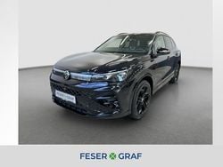 Deep black perleffekt Gebraucht 2024 VW Tiguan R-line SUV | 44.440 € (Guter Preis)