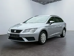 Silber Gebraucht 2018 Seat Leon ST Reference Kombi | 10.990 € (Guter Preis)