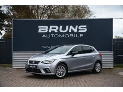 "urban" silber Gebraucht 2024 Seat Ibiza FR Limousine | 19.990 € (Fairer Preis)