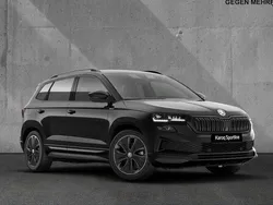 Schwarz Neu 2025 Skoda Karoq SportLine SUV | 33.990 € (Guter Preis)