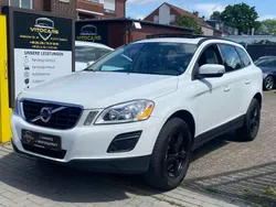 Ice white Gebraucht 2012 Volvo XC60 Kinetic SUV | 11.990 € (Fairer Preis)
