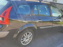 Schwarz Gebraucht 2004 Renault Mégane GrandTour Kombi | 1.500 €