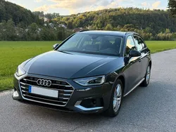 Grau Gebraucht 2020 Audi A4 Comfort Kombi | 22.690 € (Teuer)