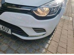 Weiß Gebraucht 2019 Renault Clio IV Kleinwagen | 7.500 € (Fairer Preis)