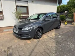Grau Gebraucht 2017 VW Golf VII Allstar Limousine | 10.950 € (Guter Preis)