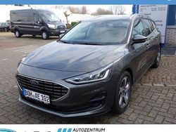 Grau Gebraucht 2024 Ford Focus Titanium X Kombi | 28.979 € (Teuer)