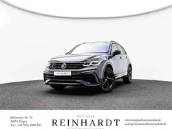 Delfingrau metallic Gebraucht 2021 VW Tiguan Style SUV | 33.385 € (Etwas zu teuer)