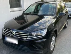 Schwarz Gebraucht 2015 VW Touareg SUV | 21.000 €