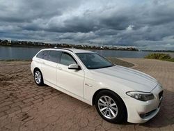 Weiß Gebraucht 2013 BMW 520 Kombi | 8.990 € (Fairer Preis)