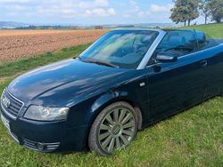 Blau Gebraucht 2005 Audi A4 Cabriolet Cabrio | 5.555 € (Teuer)