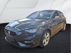 Grau Gebraucht 2025 Seat Leon FR Limousine | 26.450 € (Guter Preis)