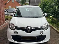 Weiß Gebraucht 2016 Renault Twingo Experience Kleinwagen | 7.999 € (Fairer Preis)