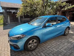 Blau Gebraucht 2020 BMW 118 Advantage Kleinwagen | 18.900 € (Guter Preis)