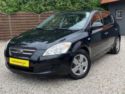 Schwarz Gebraucht 2007 Kia Ceed 2 Limousine | 3.999 € (Teuer)