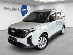 Grau Gebraucht 2024 Ford Tourneo Courier Titanium Van / Kleinbus | 26.690 € (Fairer Preis)