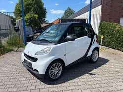 Weiß Gebraucht 2008 Smart ForTwo Coupé Basis Coupé | 3.333 € (Guter Preis)