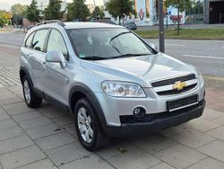 Silber Gebraucht 2009 Chevrolet Captiva LS SUV | 5.000 € (Etwas zu teuer)