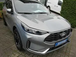 Silber Gebraucht 2024 Ford Kuga ST-Line X SUV | 48.990 € (Teuer)