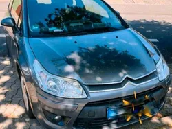 Grau Gebraucht 2009 Citroën C4 Coupé | 2.000 €