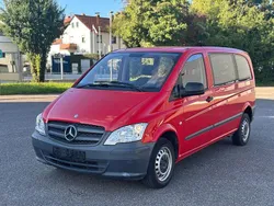 Rot Gebraucht 2010 Mercedes Vito Van / Kleinbus | 8.999 € (Teuer)