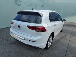 Weiß Gebraucht 2020 VW Golf VIII Life Limousine | 23.299 € (Fairer Preis)