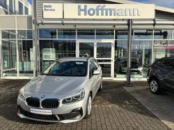 Silber Gebraucht 2021 BMW 218 Active Tourer Van / Kleinbus | 21.850 € (Fairer Preis)