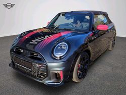Grau Gebraucht 2024 Mini John Cooper Works Cabriolet Cabrio | 42.201 € (Teuer)