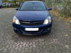 Blau Gebraucht 2009 Opel Astra GTC Coupé | 2.600 € (Guter Preis)