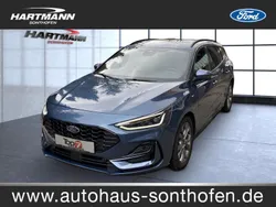 Chromablau (blau) Gebraucht 2023 Ford Focus ST-Line Kombi | 25.890 € (Fairer Preis)