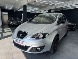 Silber Gebraucht 2012 Seat Altea Stylance Van / Kleinbus | 7.690 € (Fairer Preis)