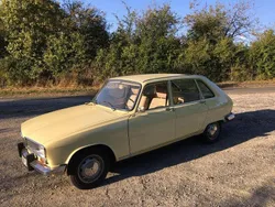Beige Gebraucht 1972 Renault R6 Limousine | 9.500 €